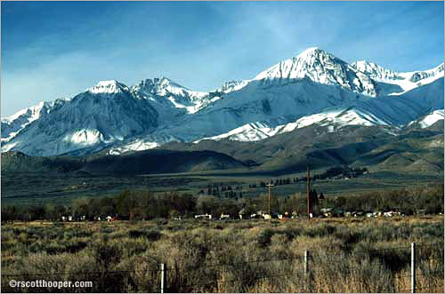 Photo of the Sierra Nevada mountains