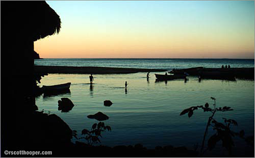 Photo of sunset in the lagoon Yolapa, Mexico