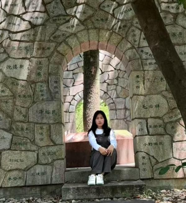 ec35fb4e184527676f41800f9bb7635